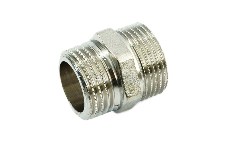 Ниппель латунный резьбовой равнопроходный STOUT - 1/4